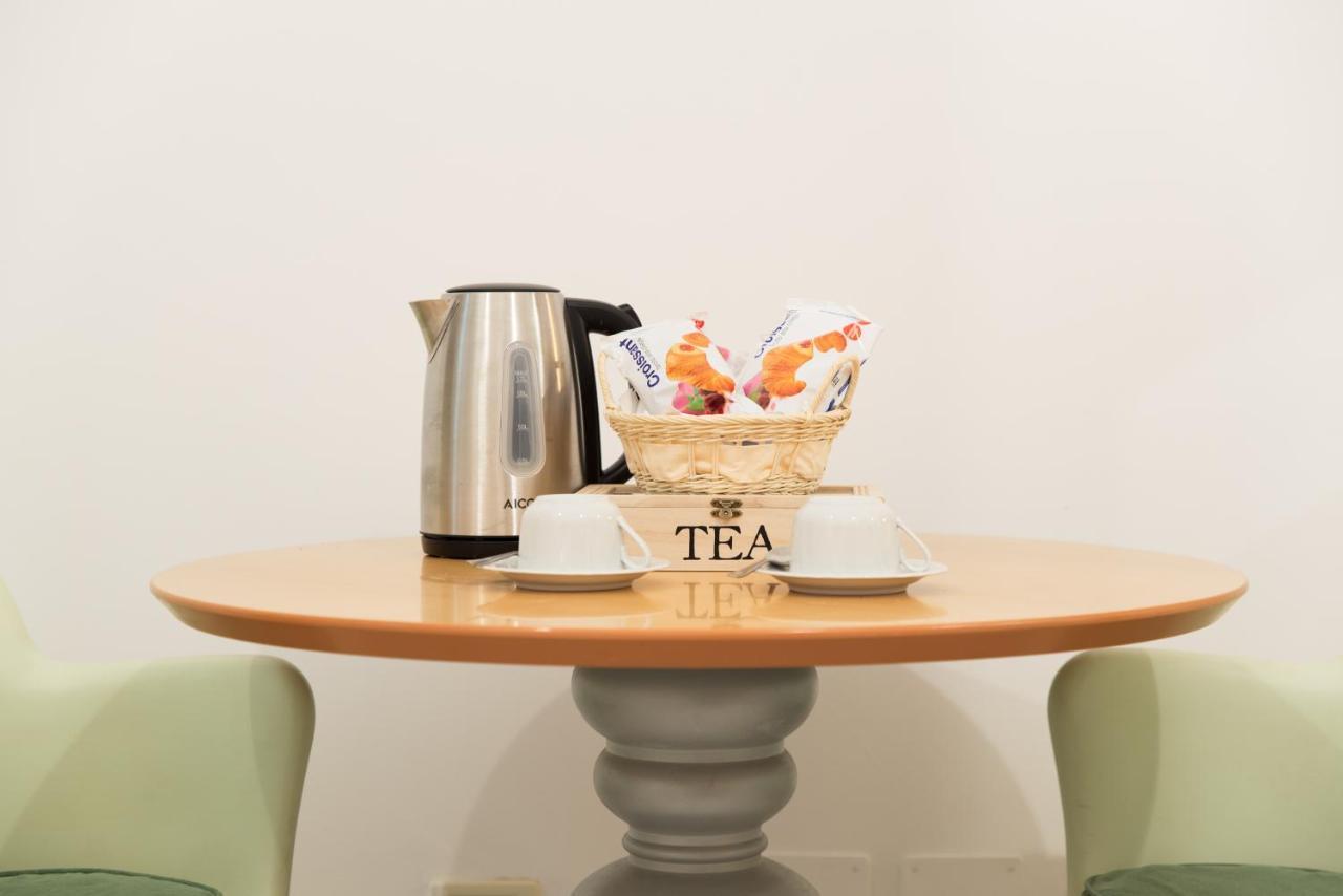 8- Tourist House Bologna - Light House - Self Check-In Apartment ภายนอก รูปภาพ