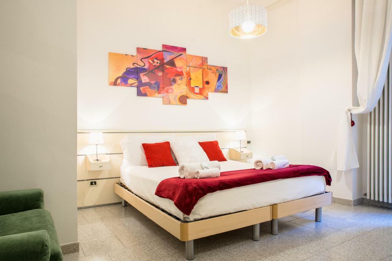 8- Tourist House Bologna - Light House - Self Check-In Apartment ภายนอก รูปภาพ